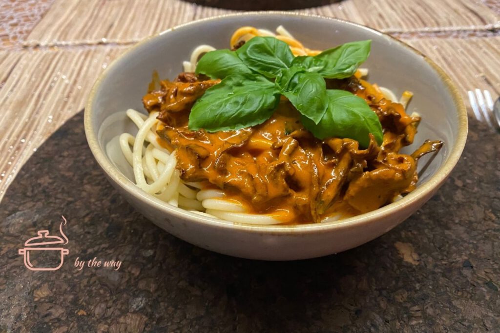 Spaghetti mit getrockneten Pfifferlingen